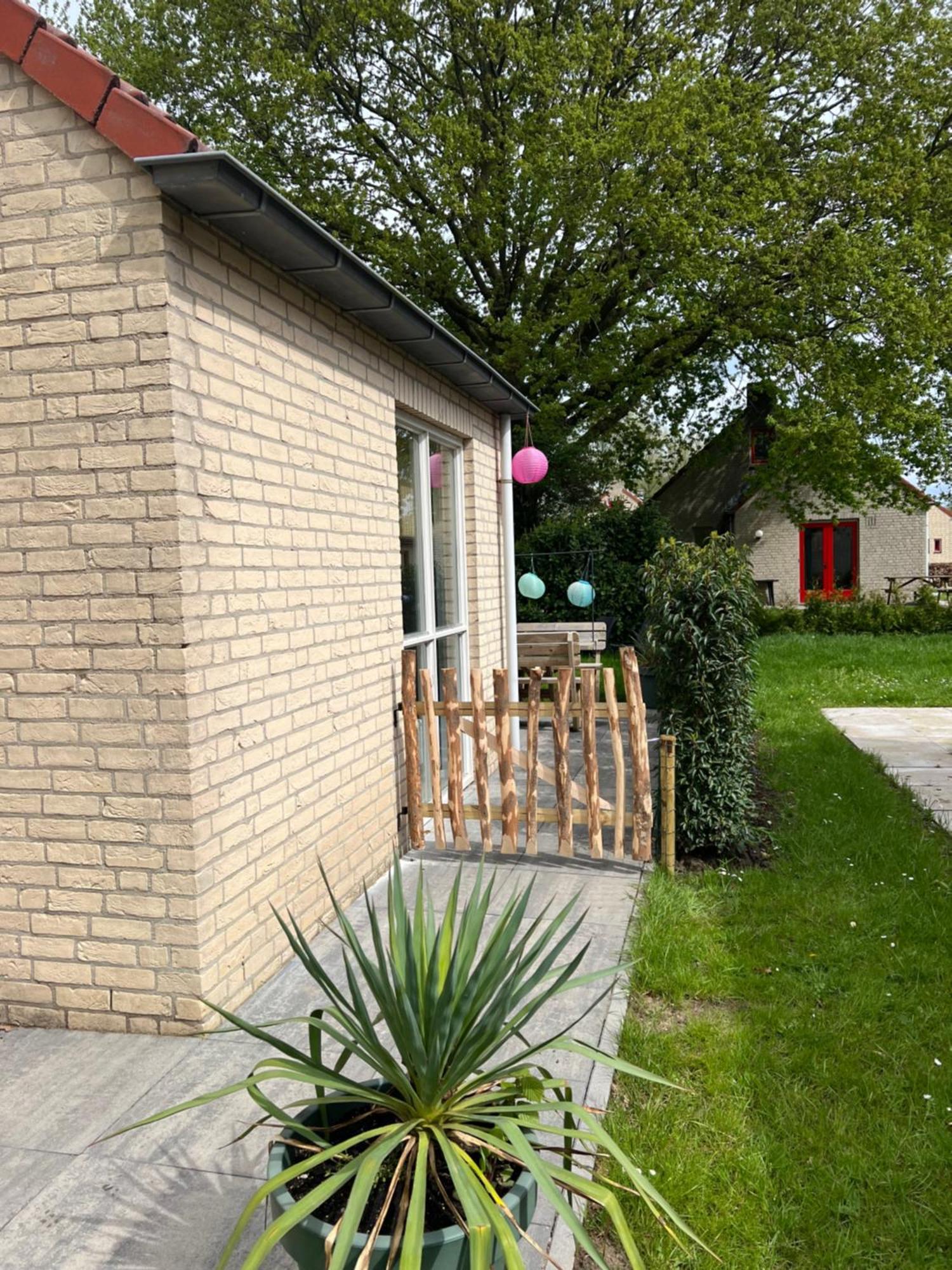 Wellness Huisje 52 Ewijk Екстериор снимка