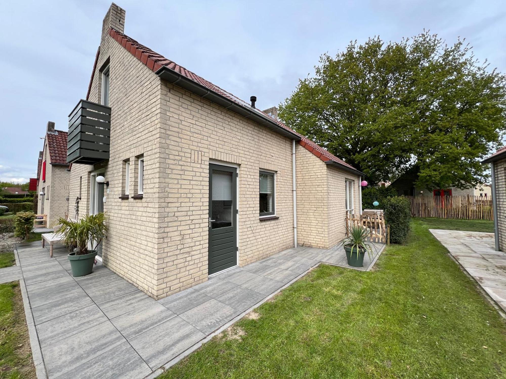 Wellness Huisje 52 Ewijk Екстериор снимка